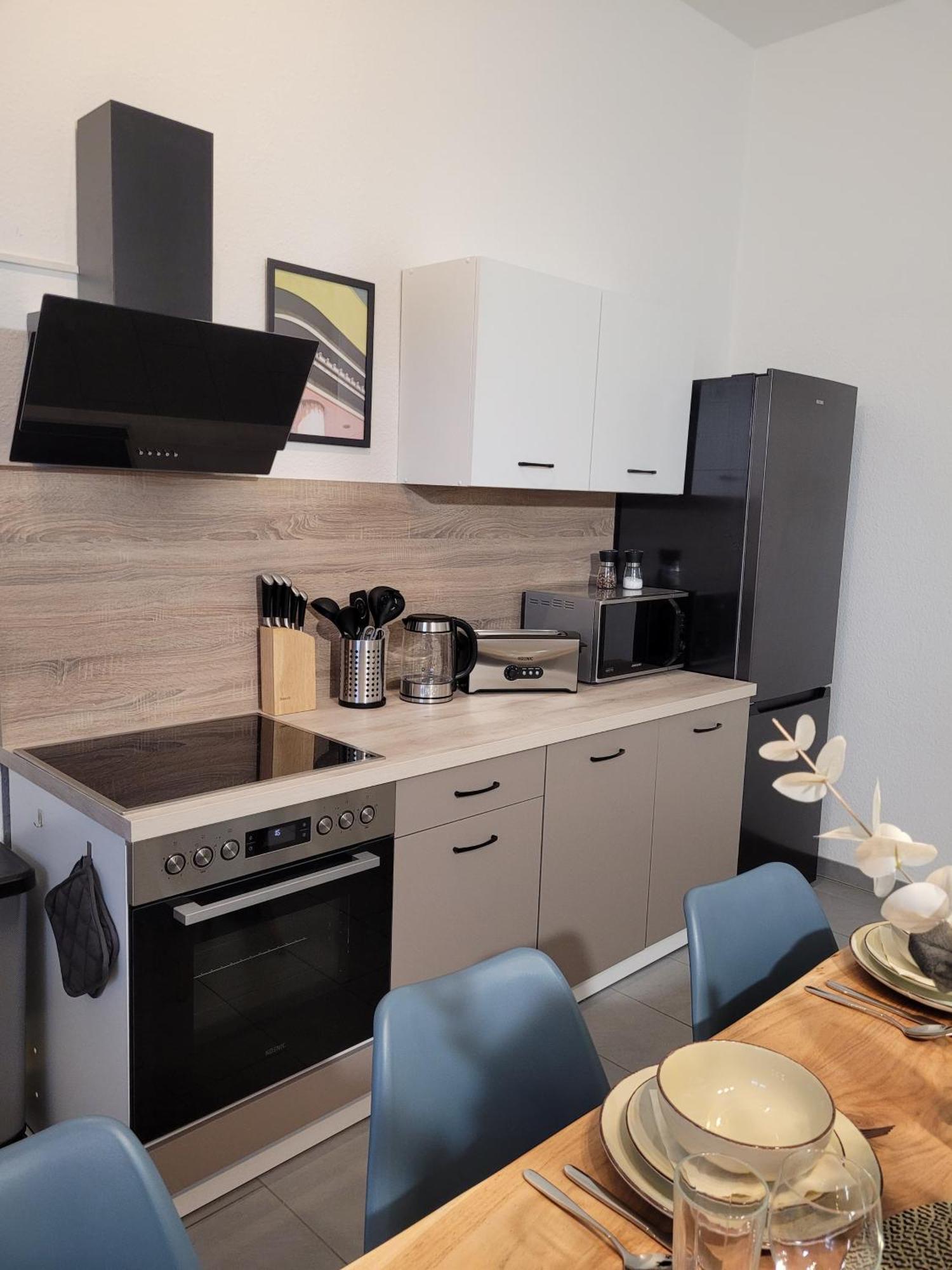 T21 - Apartment Direkt Im Zentrum Mit Parkplatz Chemnitz Kültér fotó