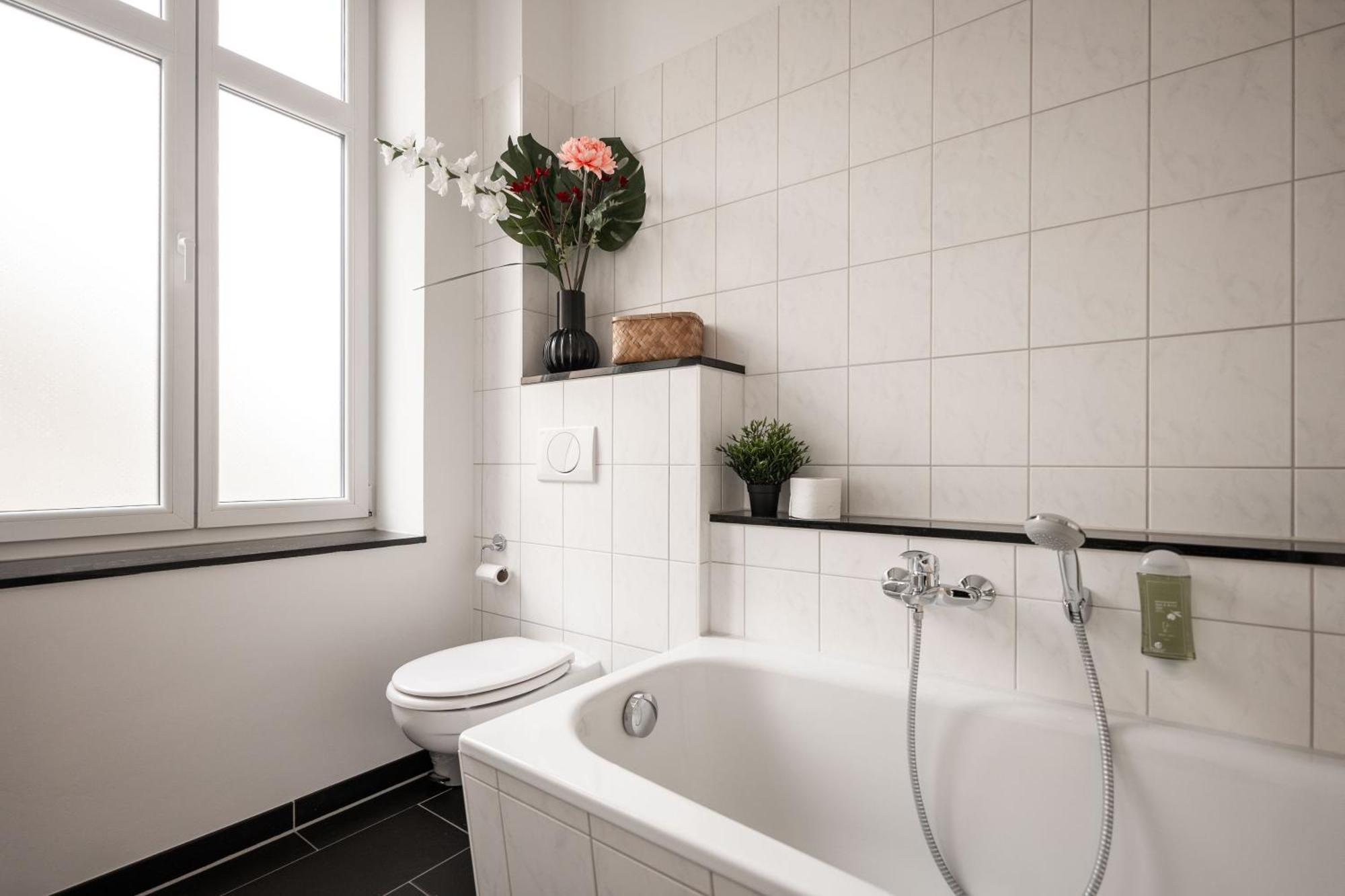 T21 - Apartment Direkt Im Zentrum Mit Parkplatz Chemnitz Kültér fotó
